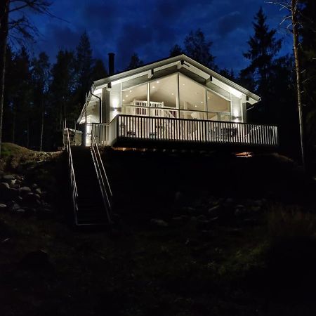 Villa Sirius Sieri, Nice Log-Cottage By The Lake Rovaniemi Eksteriør billede