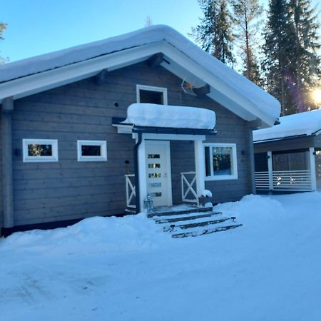 Villa Sirius Sieri, Nice Log-Cottage By The Lake Rovaniemi Eksteriør billede